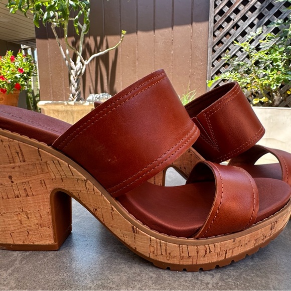 TIMBERLAND ROSLYN MEDIUM BROWN LEATHER SANDAL - Picture 6 of 13